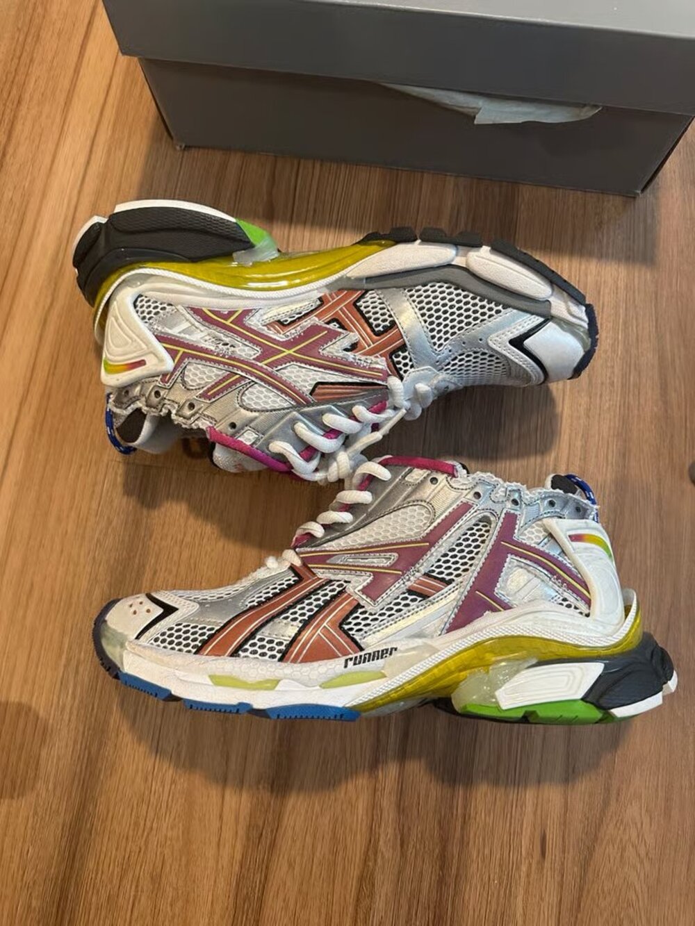 Balenciaga Runners Multicolor - Size 43